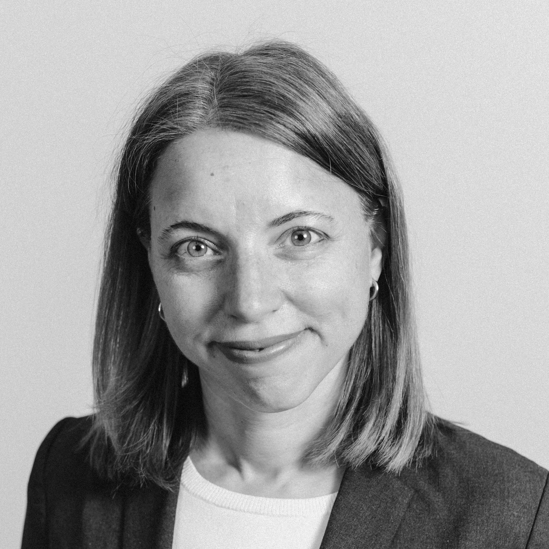 Portrait of Carolyn Fast