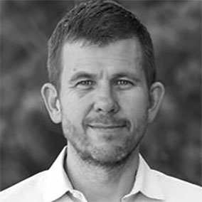 Portrait of Todd Gridndal