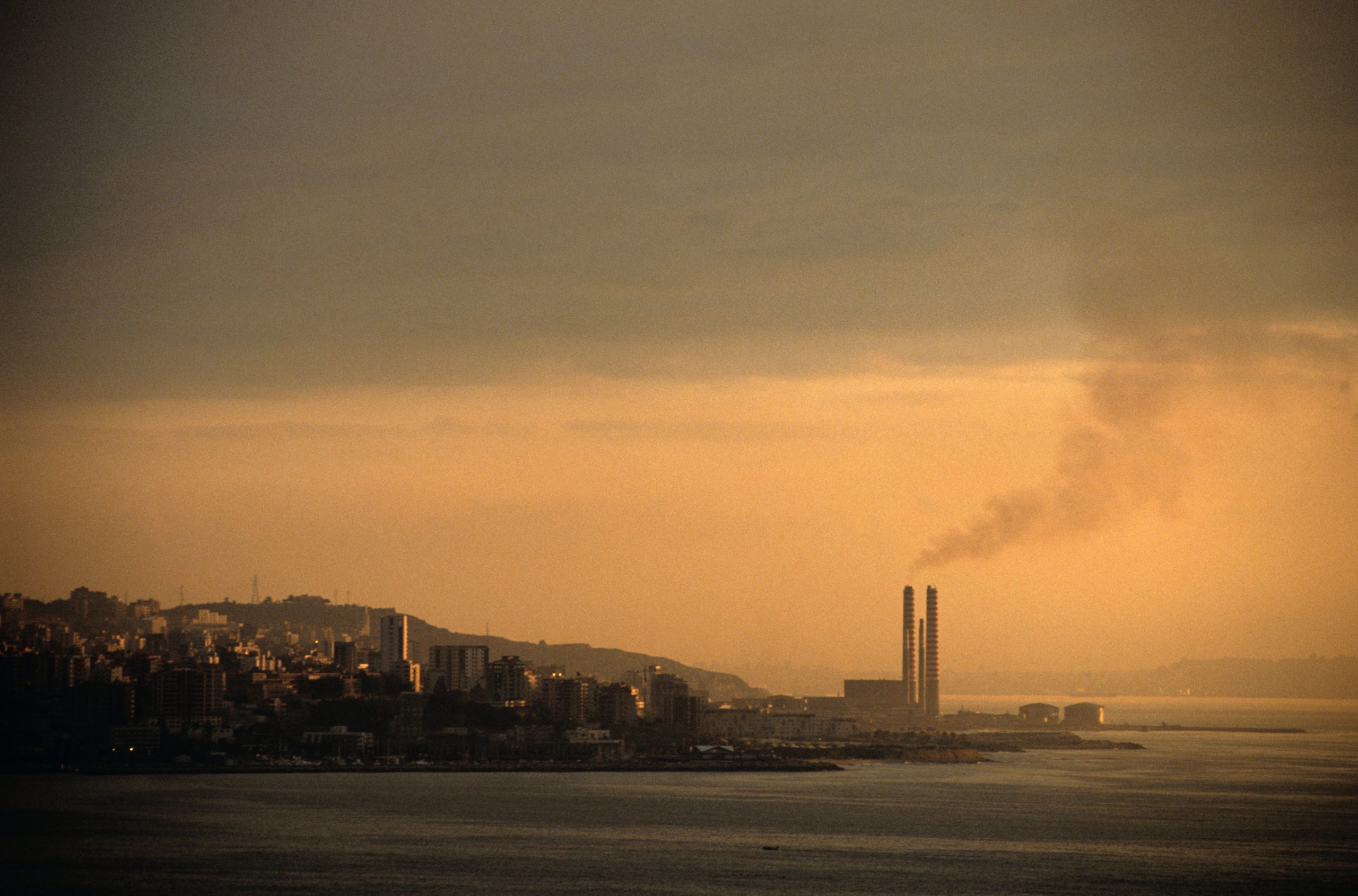 Zouk power plant in Keserwan, Lebanon. Source: Sami Sarkis, Getty Images.